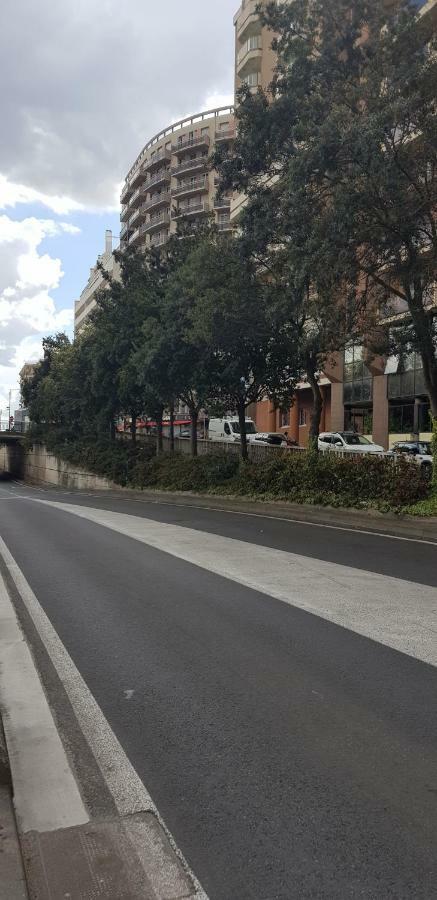 Angle Du Canal Toulouse Exterior foto